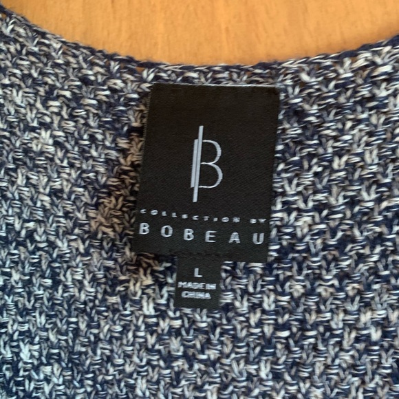 Long knit accent vest - Picture 2 of 3